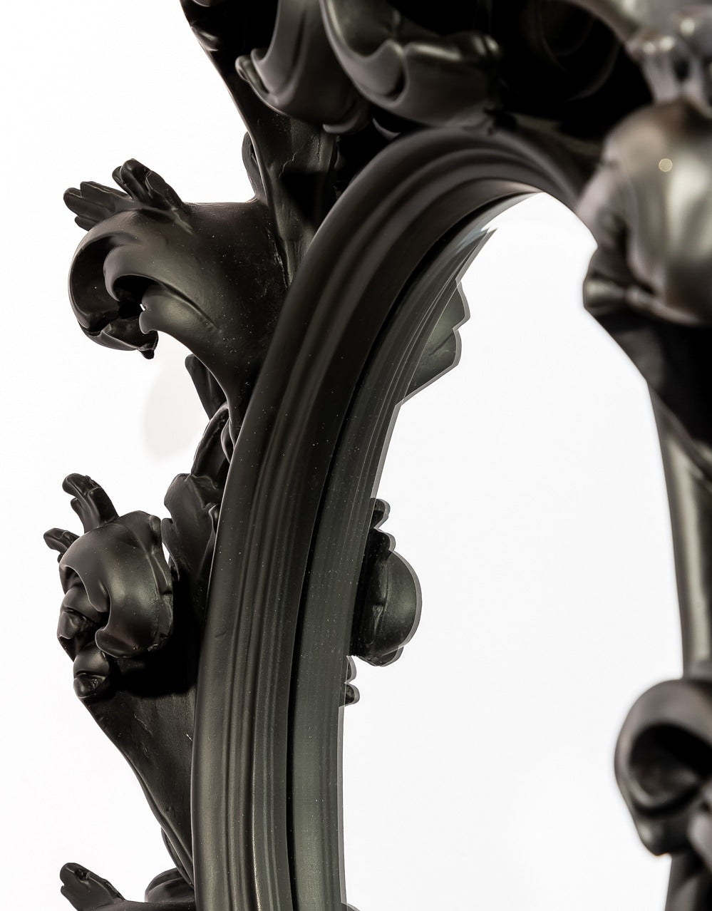 Black Oval Rococo Ornate Mirror