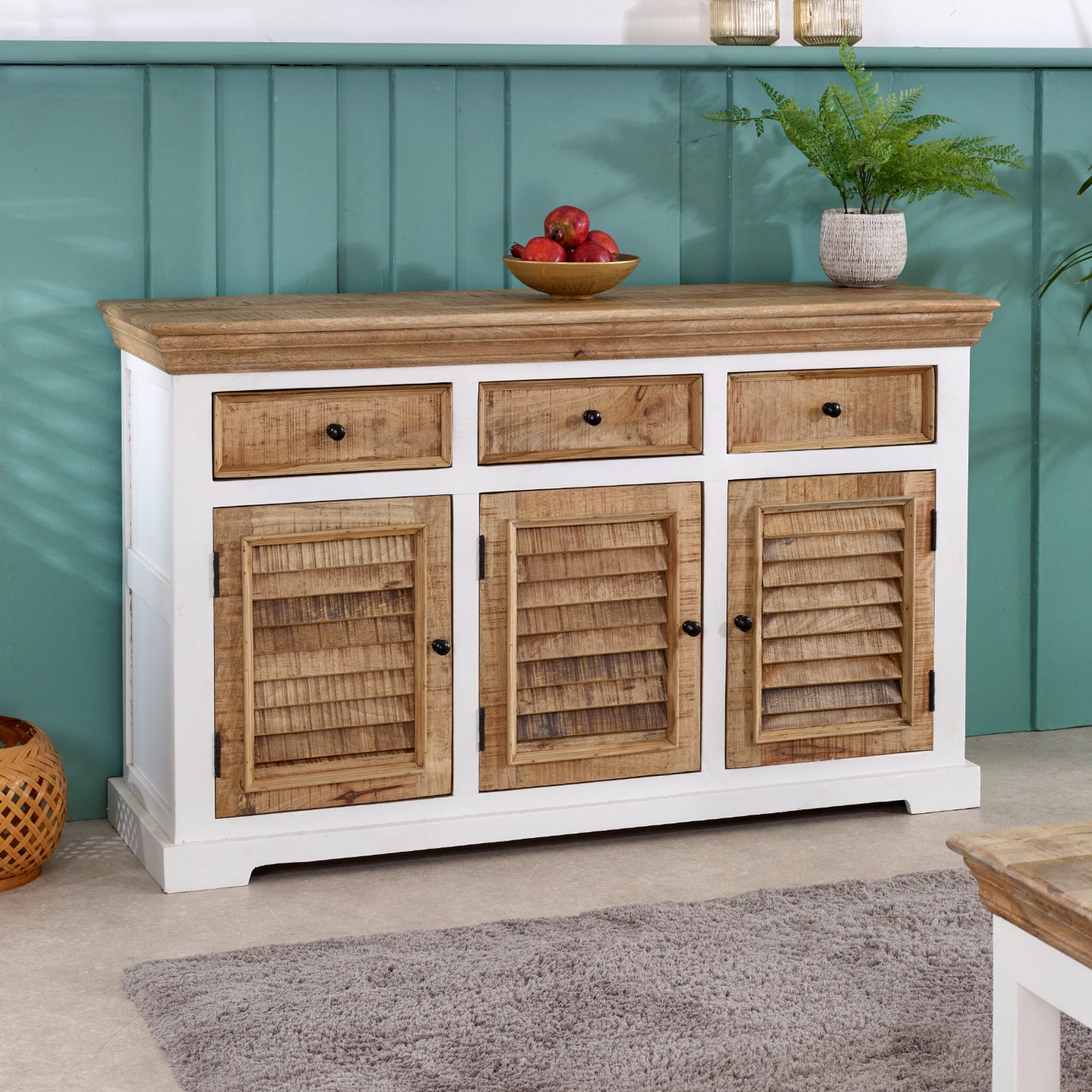 Arnewood Large Sideboard