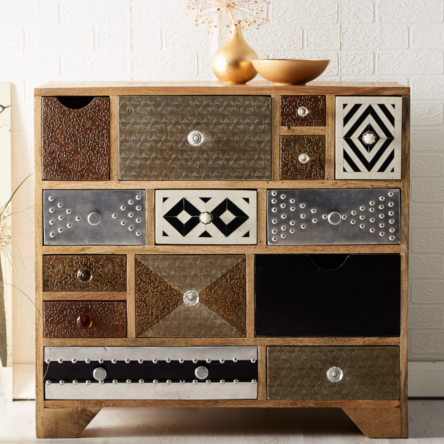 Sandy 14 Drawer Chest
