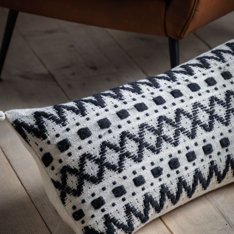 Black and Cream Tufted Cushion