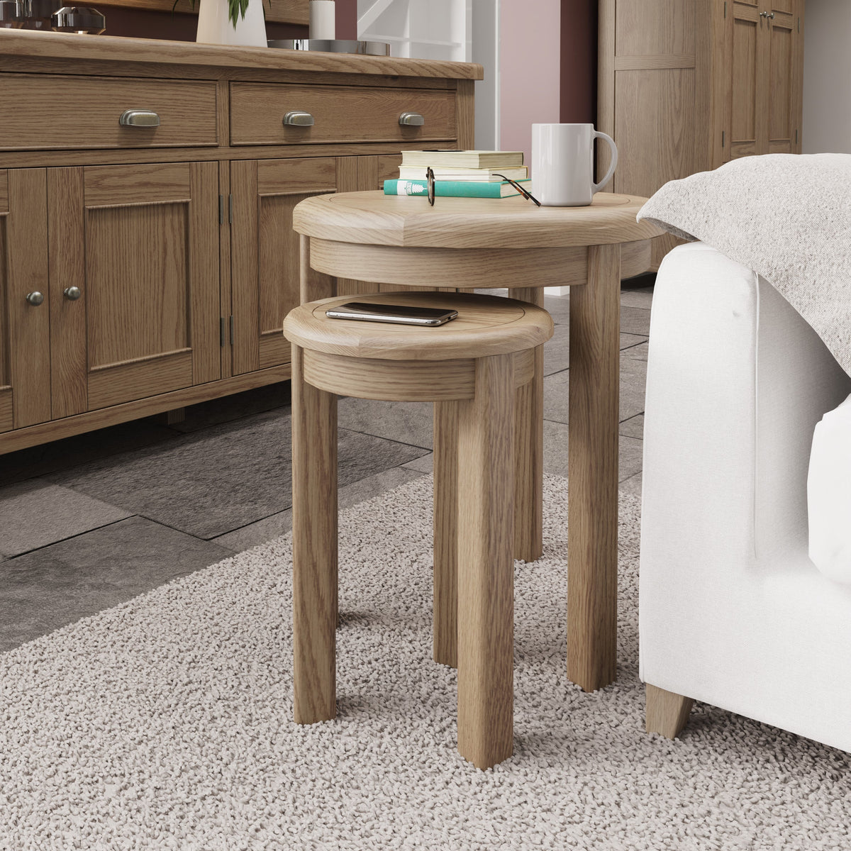 Horner Round Nest of 2 Tables