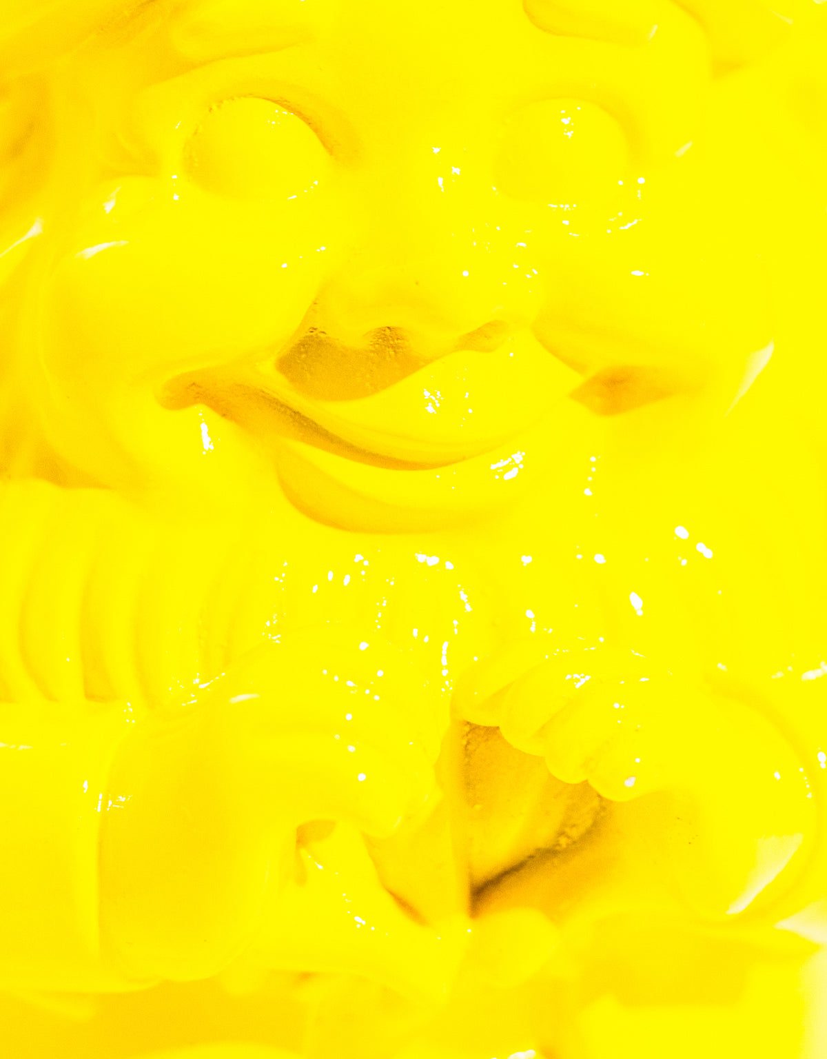 Medium Bright Yellow "Heart Hands" Gnome Figure