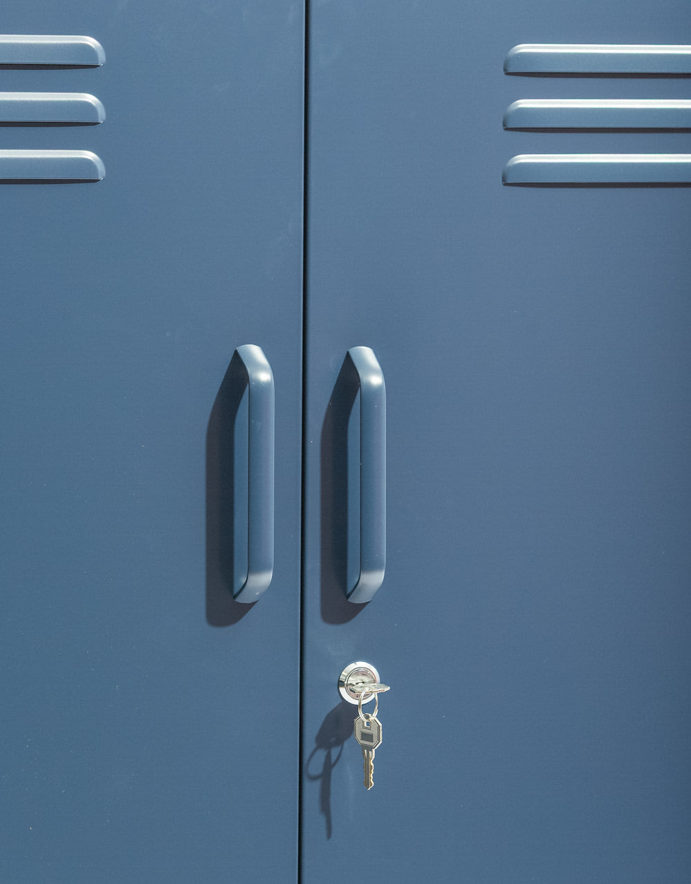 Medium Steel Metal Locker in Navy Blue
