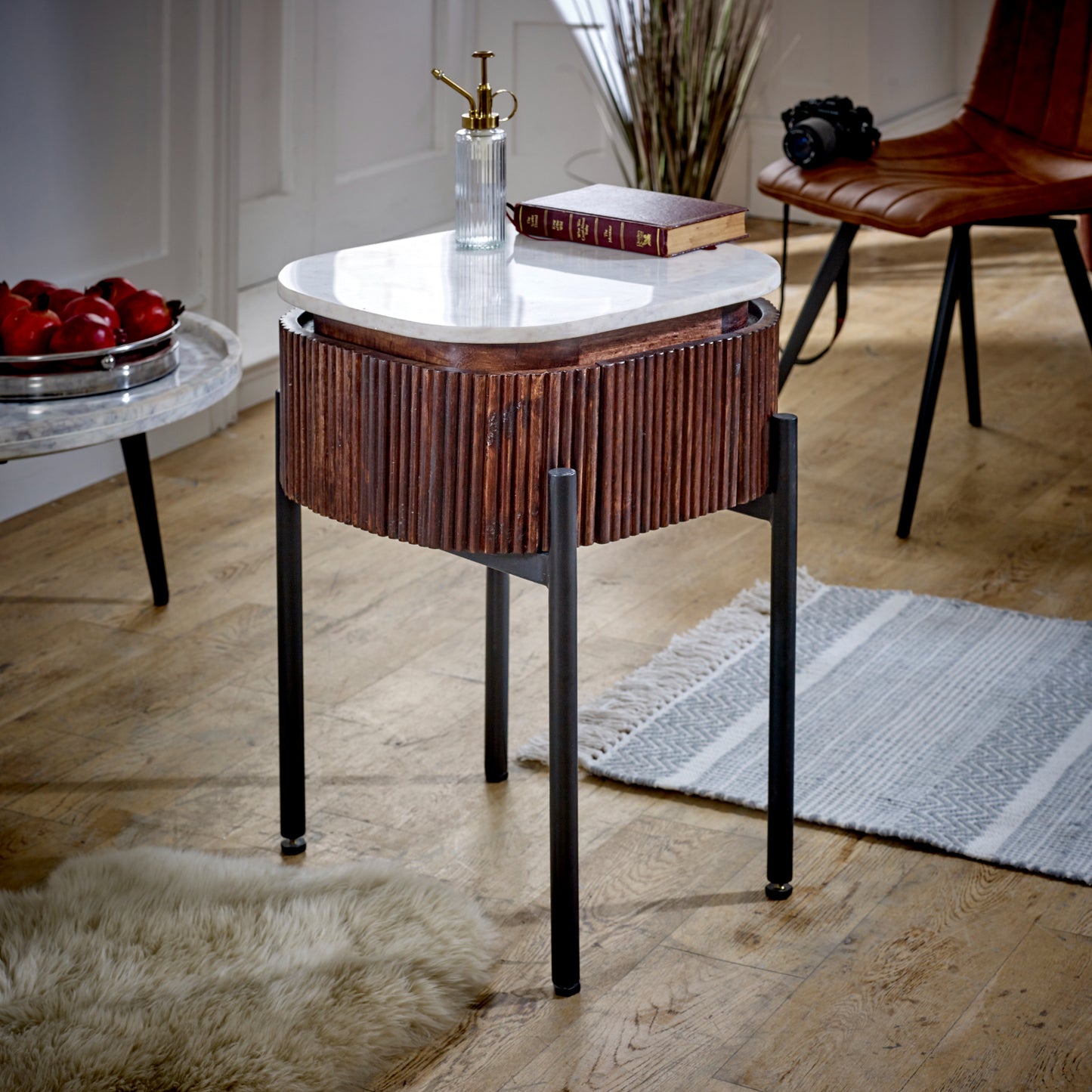 Olympia Lamp Table