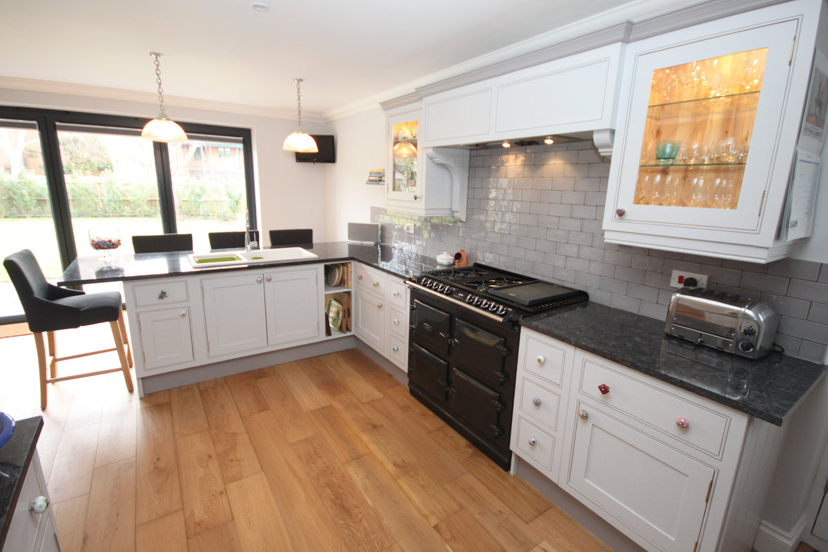 Perryer Kitchen, a bespoke painted shaker kitchen by Artisan Kitchens and Furniture