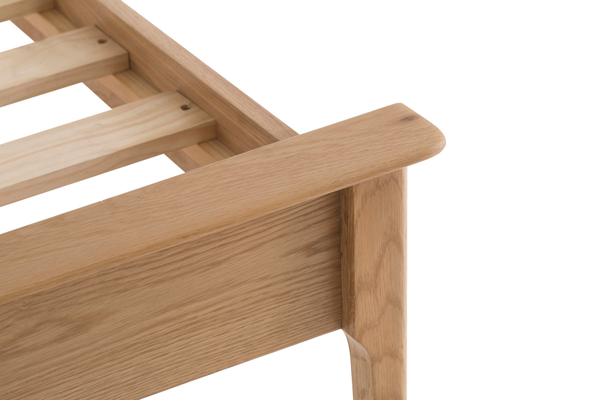 Newton Oak Beds